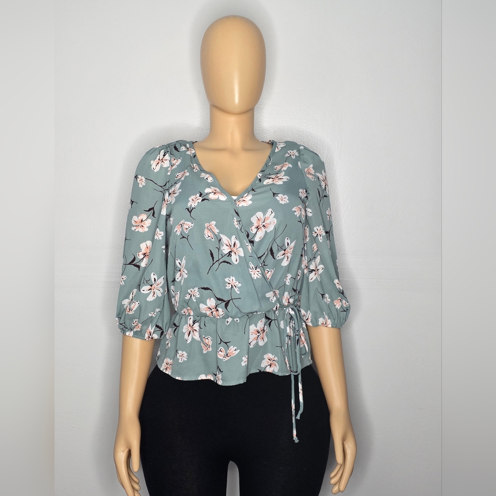 Sienna Sky Women's Green Floral Wrap Blouse Size XS